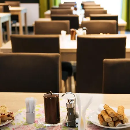 Kupelny Kubo 酒店 Lúčky