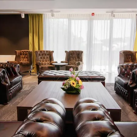 Otel Kupelny Kubo